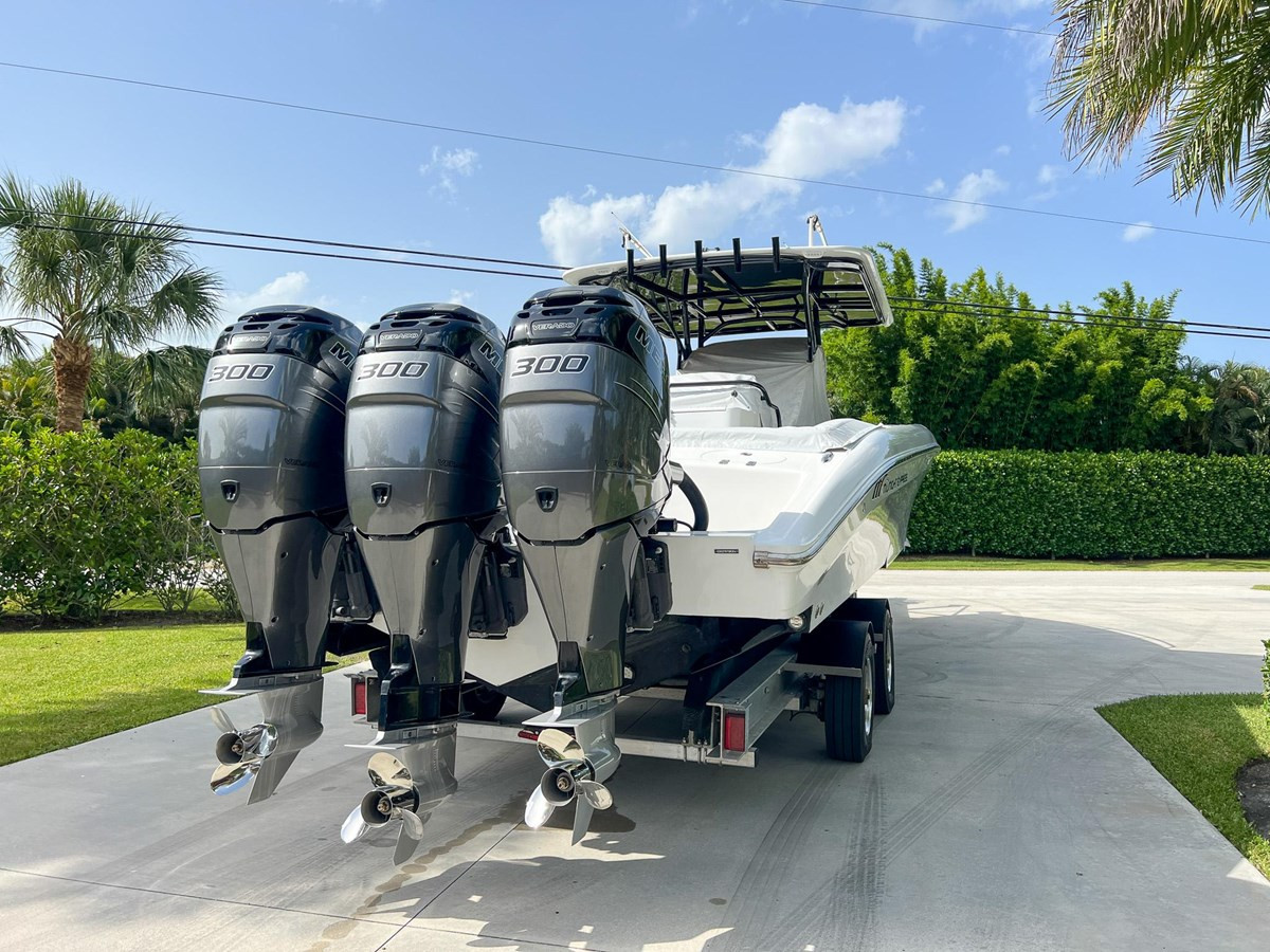 2014 MIDNIGHT EXPRESS 37 OPEN 