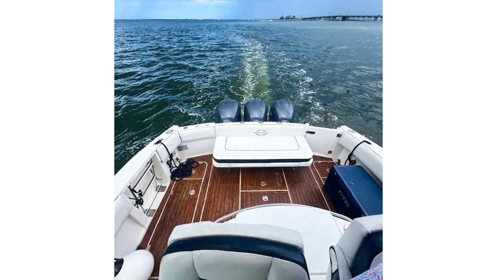 https://arconyachts.ams3.digitaloceanspaces.com/169809/conversions/large_4715692-optimize.jpg