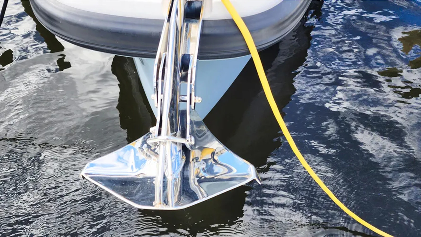 https://arconyachts.ams3.digitaloceanspaces.com/169897/conversions/large_4715751-optimize.jpg