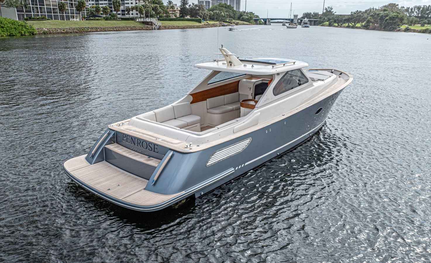 https://arconyachts.ams3.digitaloceanspaces.com/169904/conversions/large_4450443-optimize.jpg