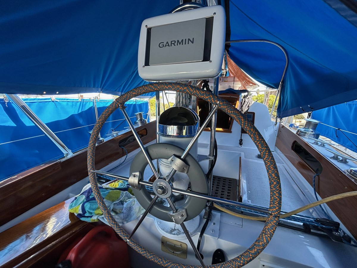 https://arconyachts.ams3.digitaloceanspaces.com/170342/conversions/large_4746938-optimize.jpg