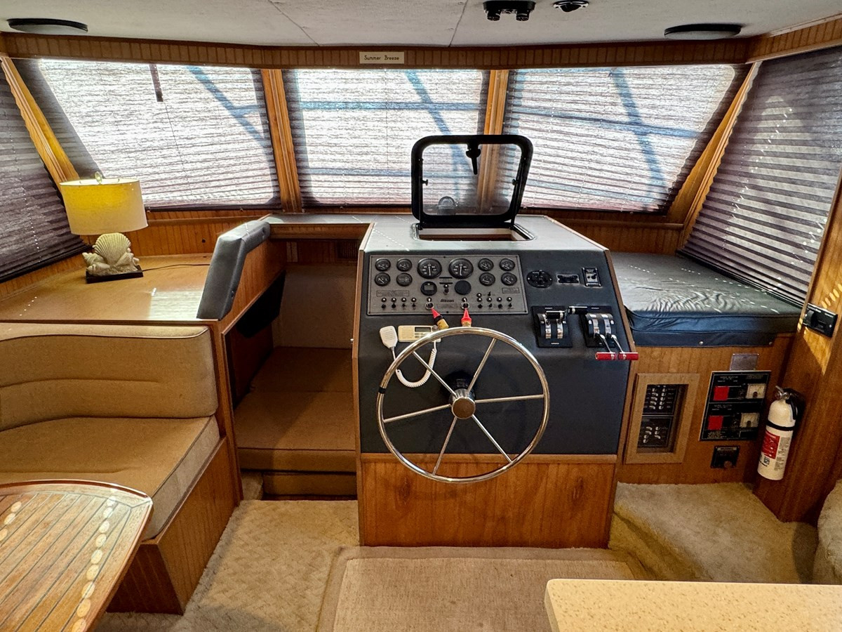 https://arconyachts.ams3.digitaloceanspaces.com/170496/conversions/large_4815604-optimize.jpg