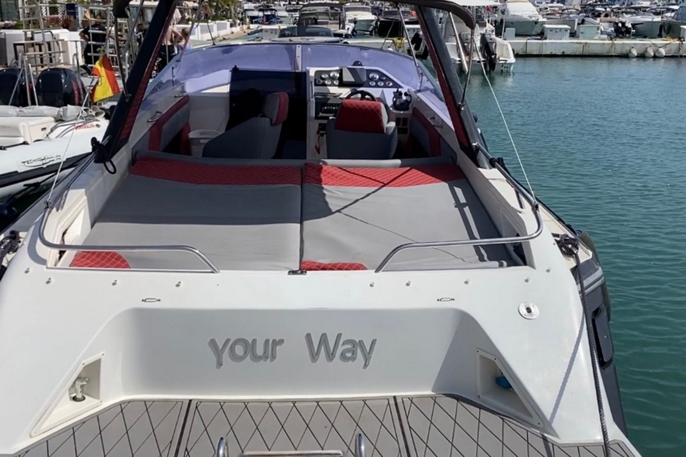 SUNSEEKER TOMAHAWK 37