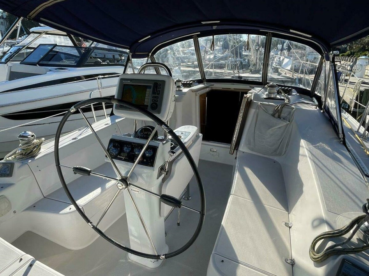 https://arconyachts.ams3.digitaloceanspaces.com/171059/conversions/large_4607376-optimize.jpg