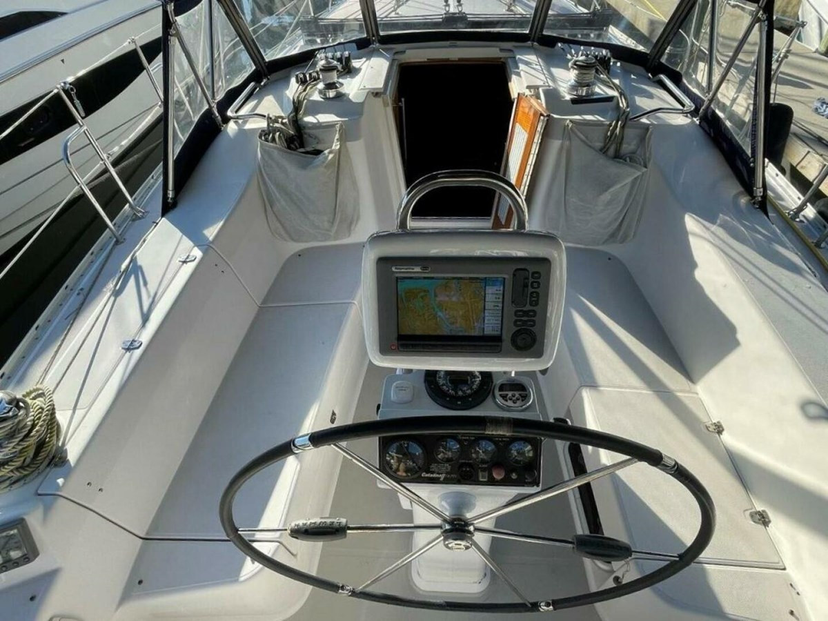 https://arconyachts.ams3.digitaloceanspaces.com/171061/conversions/large_4607377-optimize.jpg