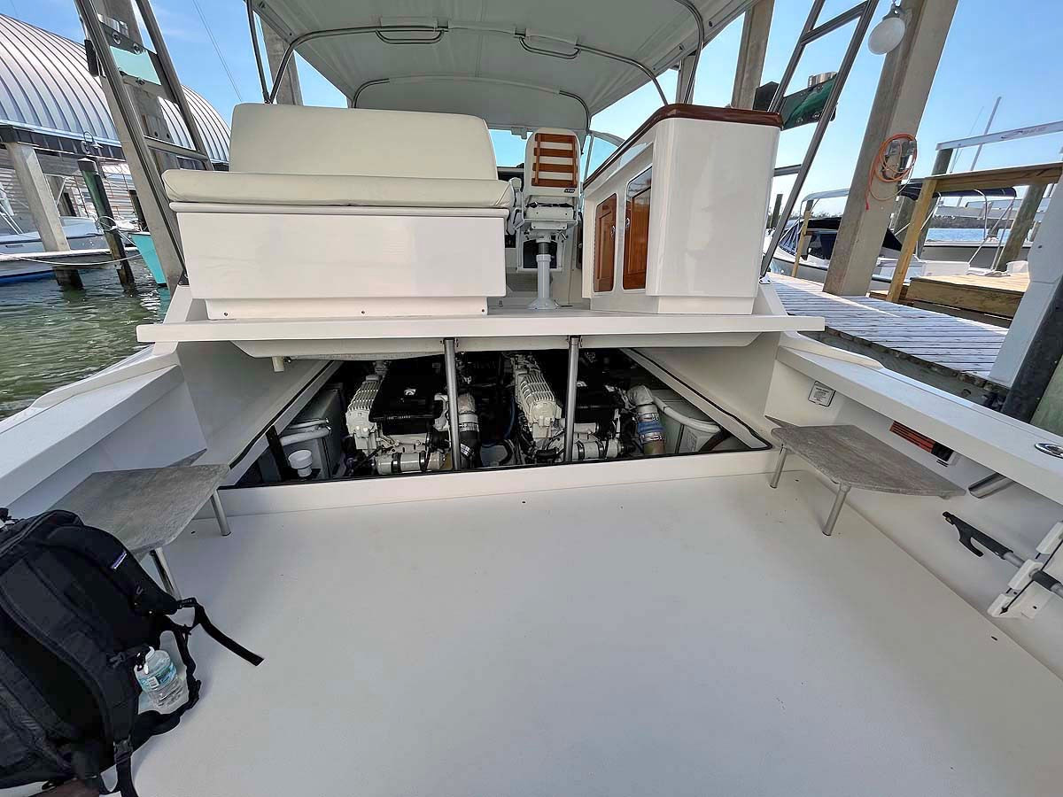 https://arconyachts.ams3.digitaloceanspaces.com/171072/conversions/large_4682977-optimize.jpg