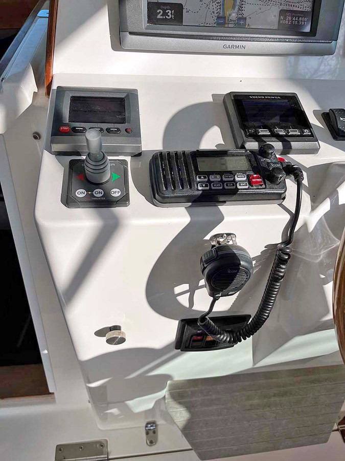 https://arconyachts.ams3.digitaloceanspaces.com/171103/conversions/large_4682971-optimize.jpg