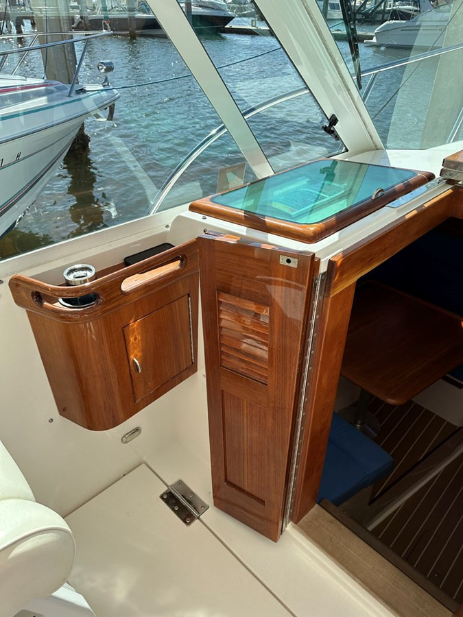 https://arconyachts.ams3.digitaloceanspaces.com/171114/conversions/large_4682984-optimize.jpg