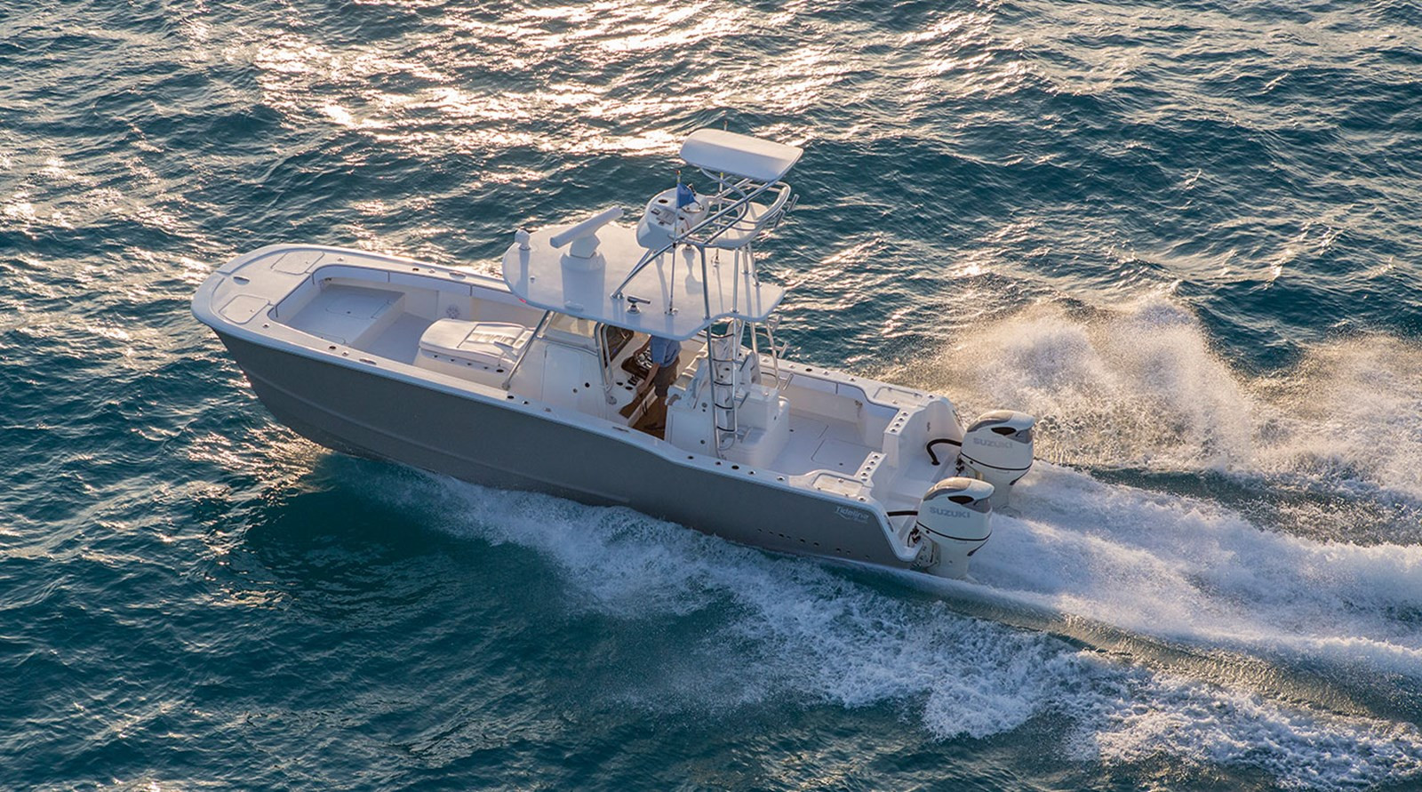 https://arconyachts.ams3.digitaloceanspaces.com/171177/conversions/large_4104012-optimize.jpg