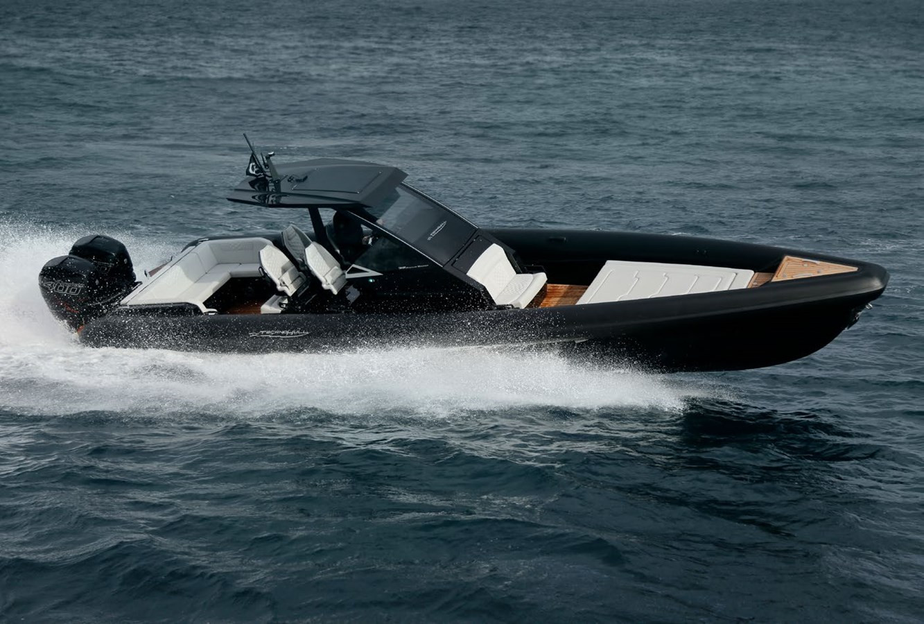 https://arconyachts.ams3.digitaloceanspaces.com/171193/conversions/large_4507461-optimize.jpg