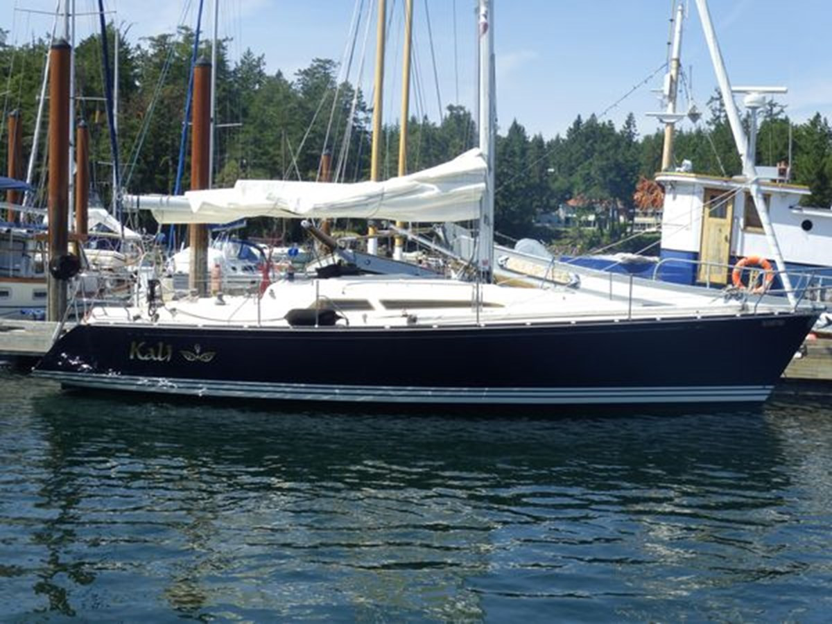 https://arconyachts.ams3.digitaloceanspaces.com/171357/conversions/large_4197293-optimize.jpg