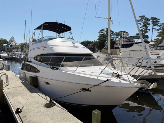 36' CARVER 2003 360 SPORT SEDAN