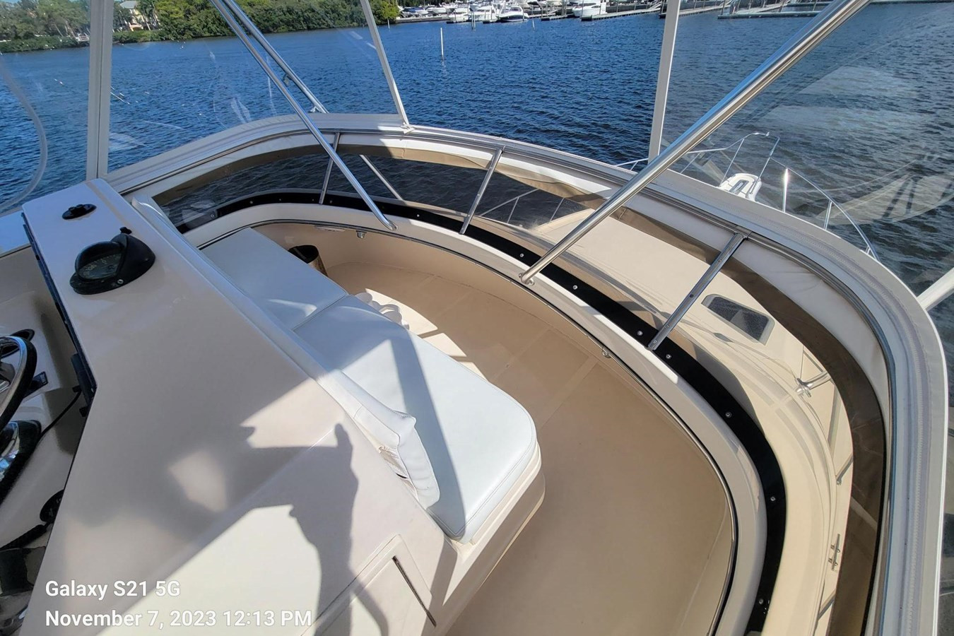 https://arconyachts.ams3.digitaloceanspaces.com/171861/conversions/large_4033348-optimize.jpg