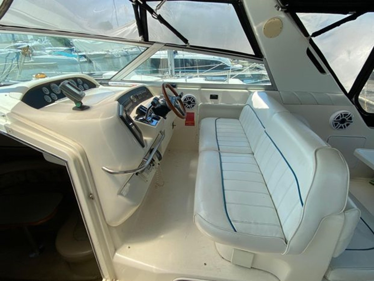 https://arconyachts.ams3.digitaloceanspaces.com/171863/conversions/large_3972043-optimize.jpg