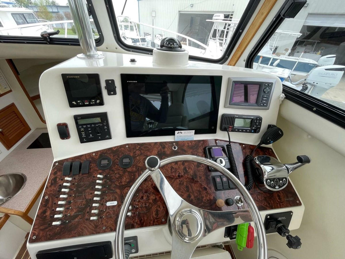 https://arconyachts.ams3.digitaloceanspaces.com/172698/conversions/large_4859491-optimize.jpg