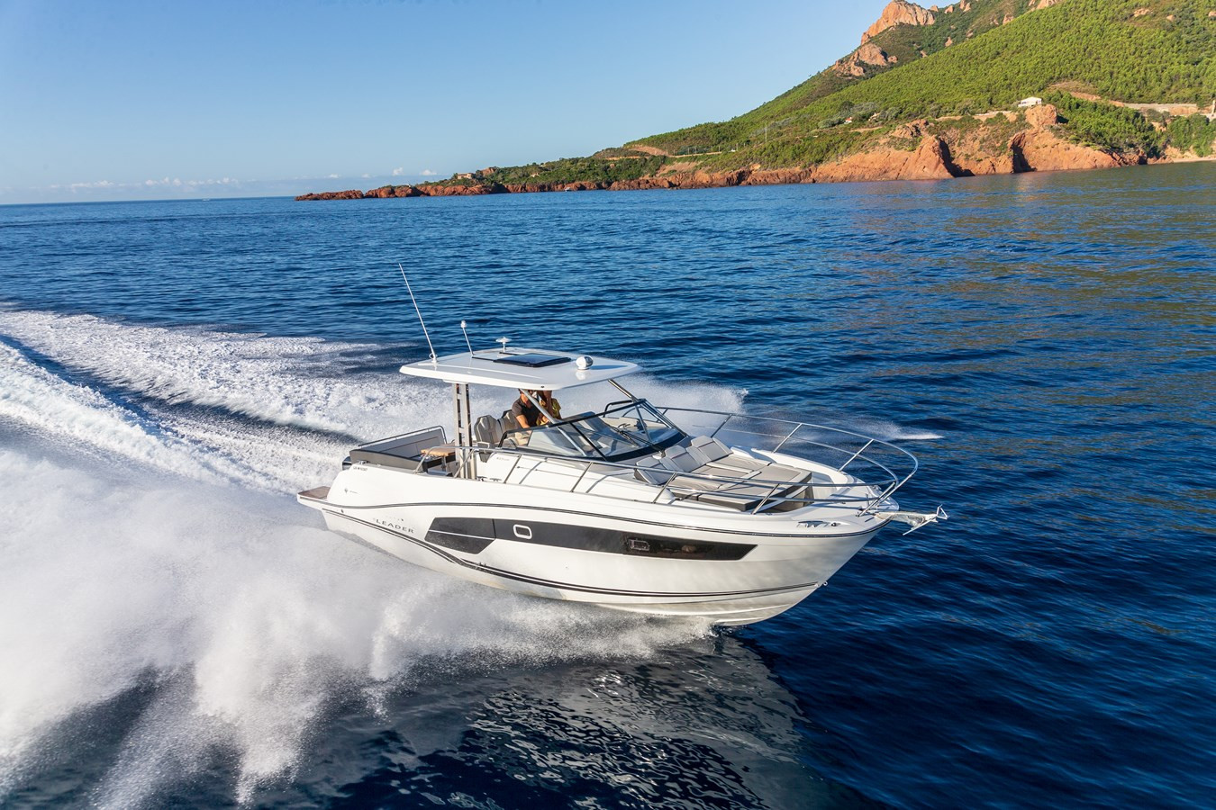 https://arconyachts.ams3.digitaloceanspaces.com/172737/conversions/large_3741907-optimize.jpg