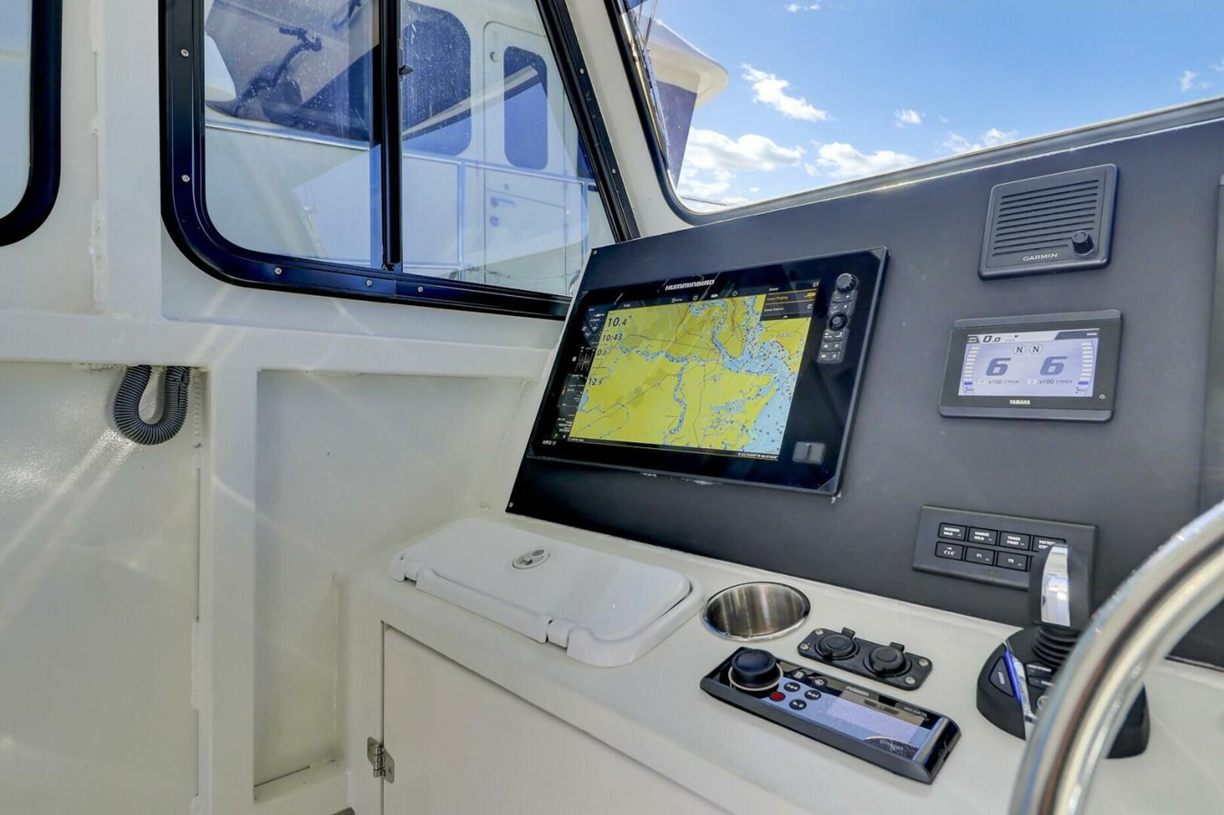 https://arconyachts.ams3.digitaloceanspaces.com/172786/conversions/large_4577986-optimize.jpg
