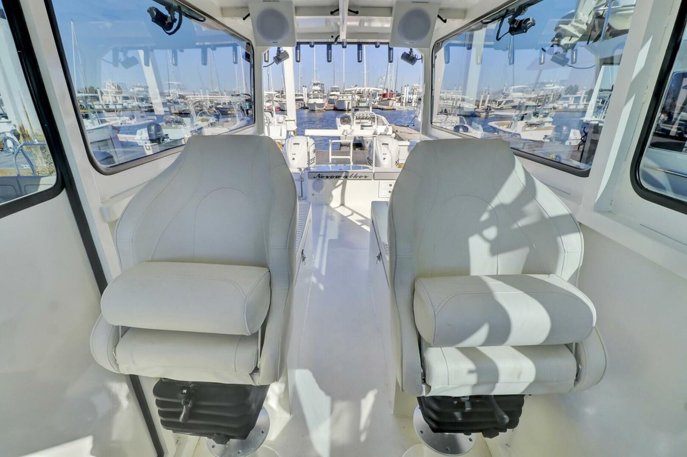 https://arconyachts.ams3.digitaloceanspaces.com/172789/conversions/large_4577987-optimize.jpg