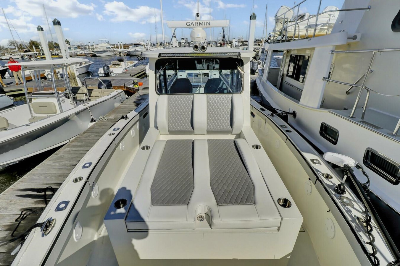 https://arconyachts.ams3.digitaloceanspaces.com/172801/conversions/large_4577991-optimize.jpg