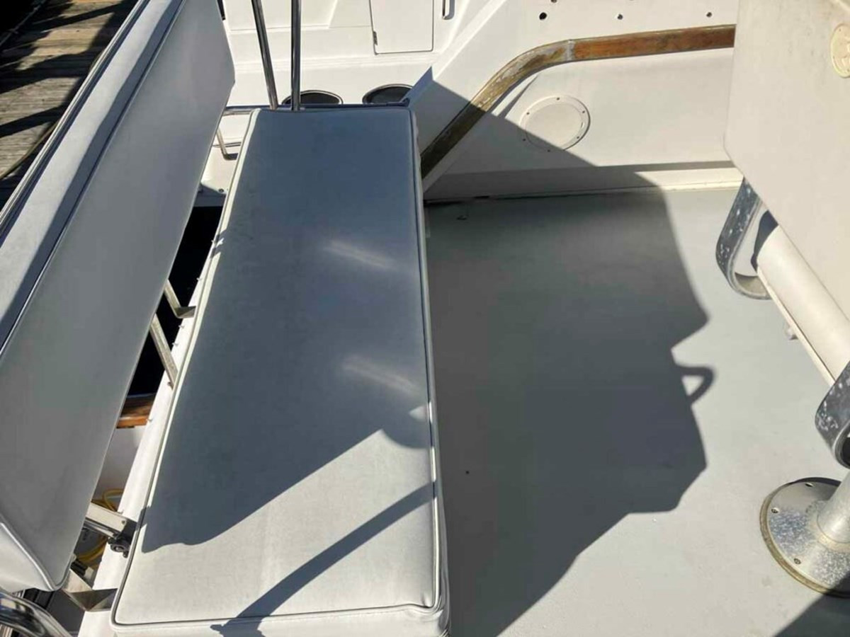https://arconyachts.ams3.digitaloceanspaces.com/172854/conversions/large_4078541-optimize.jpg