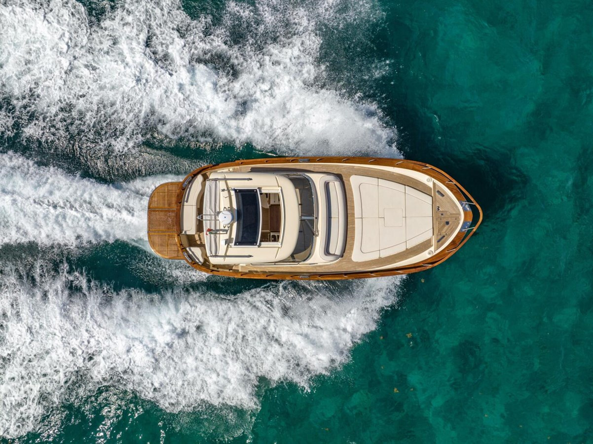 https://arconyachts.ams3.digitaloceanspaces.com/172878/conversions/large_4598250-optimize.jpg