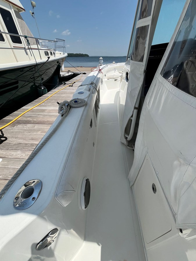 https://arconyachts.ams3.digitaloceanspaces.com/172914/conversions/large_4688495-optimize.jpg