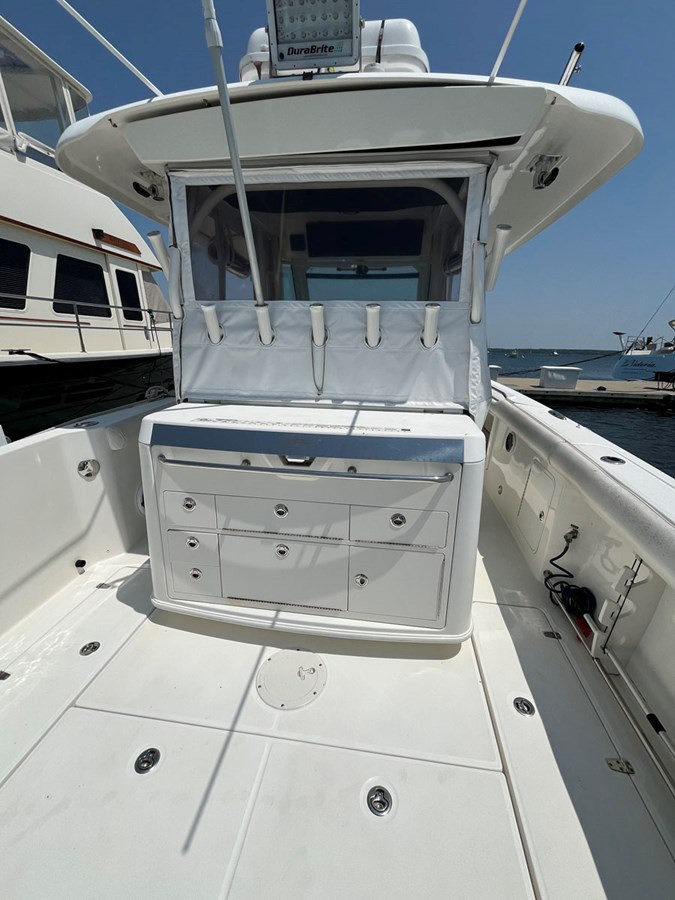https://arconyachts.ams3.digitaloceanspaces.com/172923/conversions/large_4688493-optimize.jpg