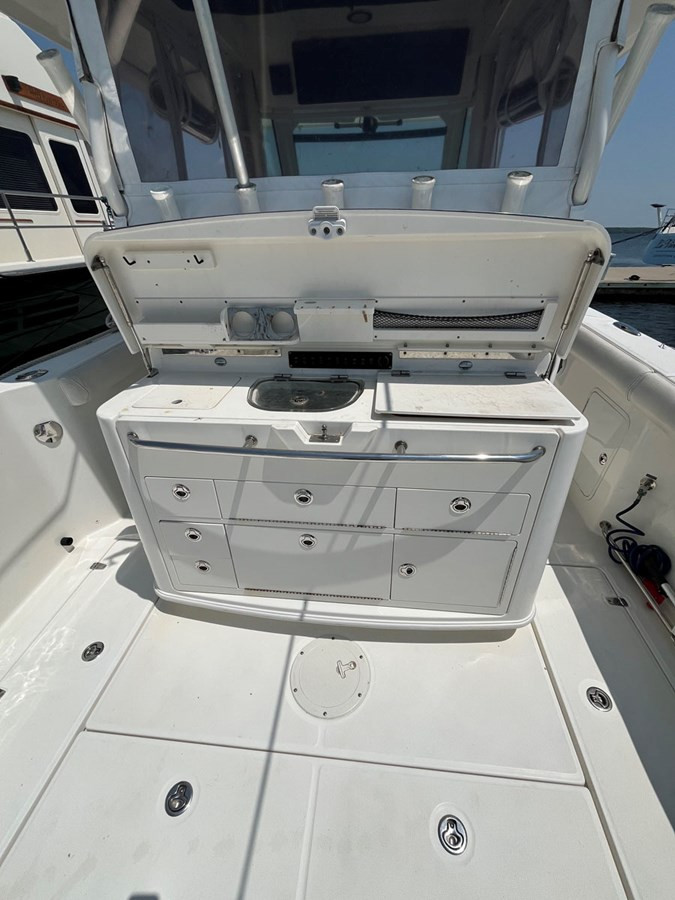https://arconyachts.ams3.digitaloceanspaces.com/172924/conversions/large_4688494-optimize.jpg