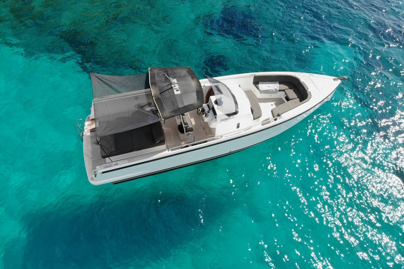 https://arconyachts.ams3.digitaloceanspaces.com/173236/conversions/large_4377473-optimize.jpg