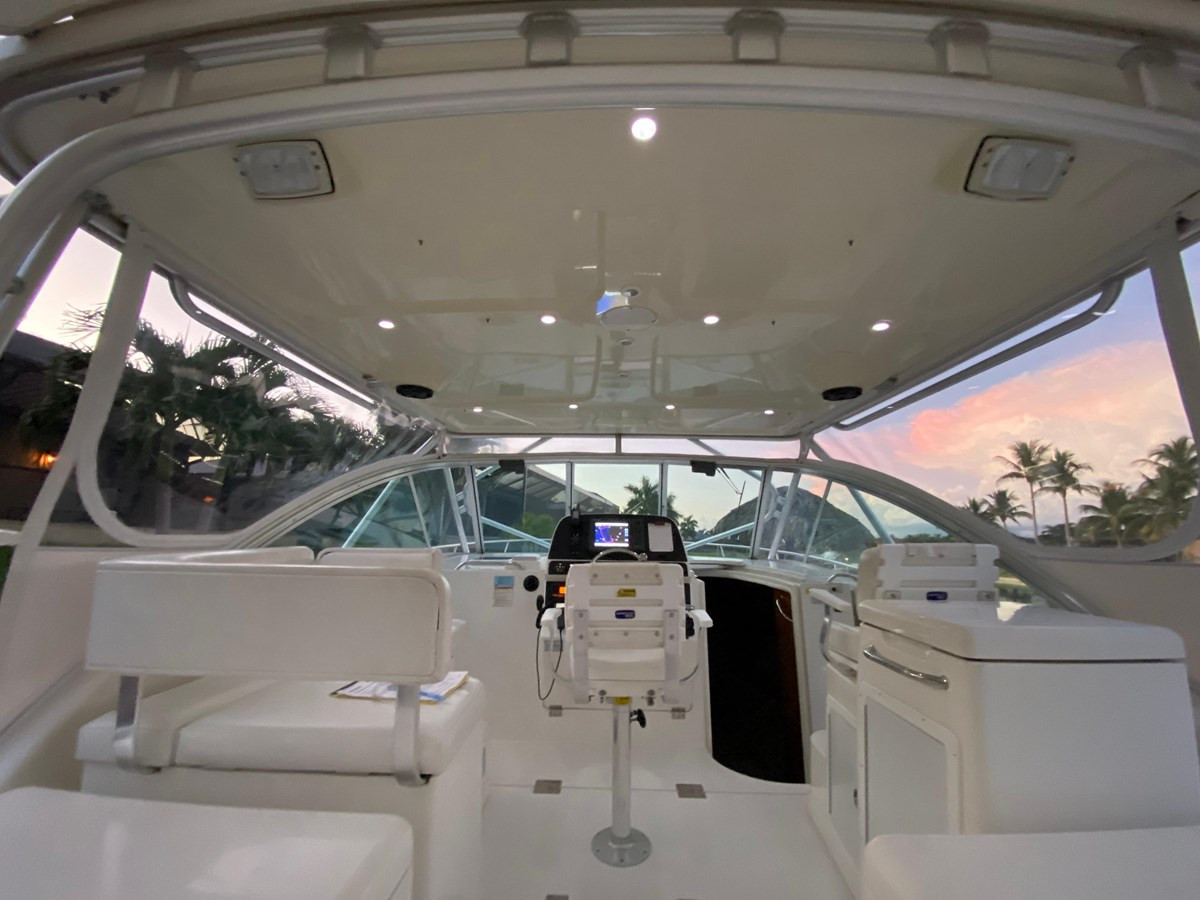 https://arconyachts.ams3.digitaloceanspaces.com/173327/conversions/large_4370087-optimize.jpg
