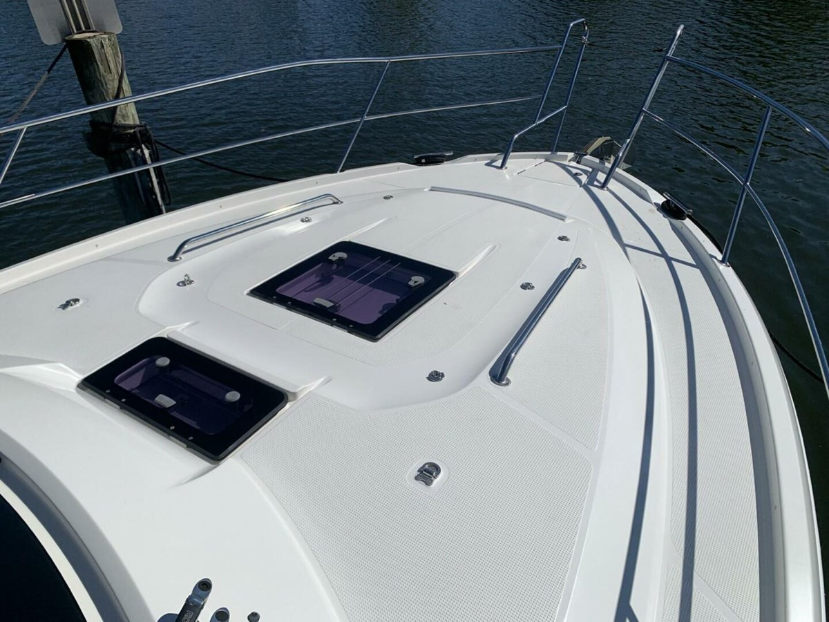 https://arconyachts.ams3.digitaloceanspaces.com/173338/conversions/large_4601097-optimize.jpg
