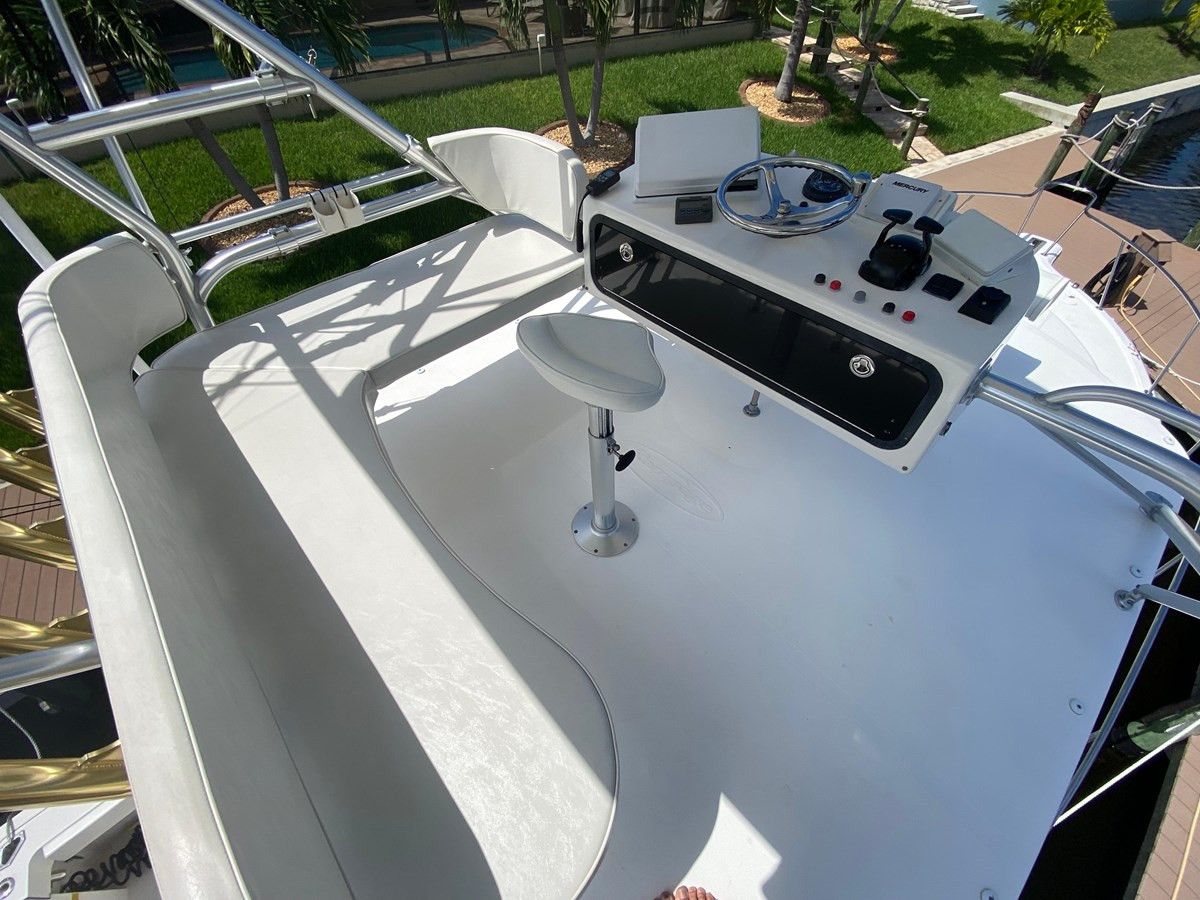 https://arconyachts.ams3.digitaloceanspaces.com/173376/conversions/large_4370104-optimize.jpg