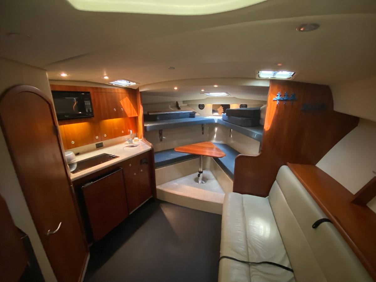 https://arconyachts.ams3.digitaloceanspaces.com/173405/conversions/large_4370114-optimize.jpg