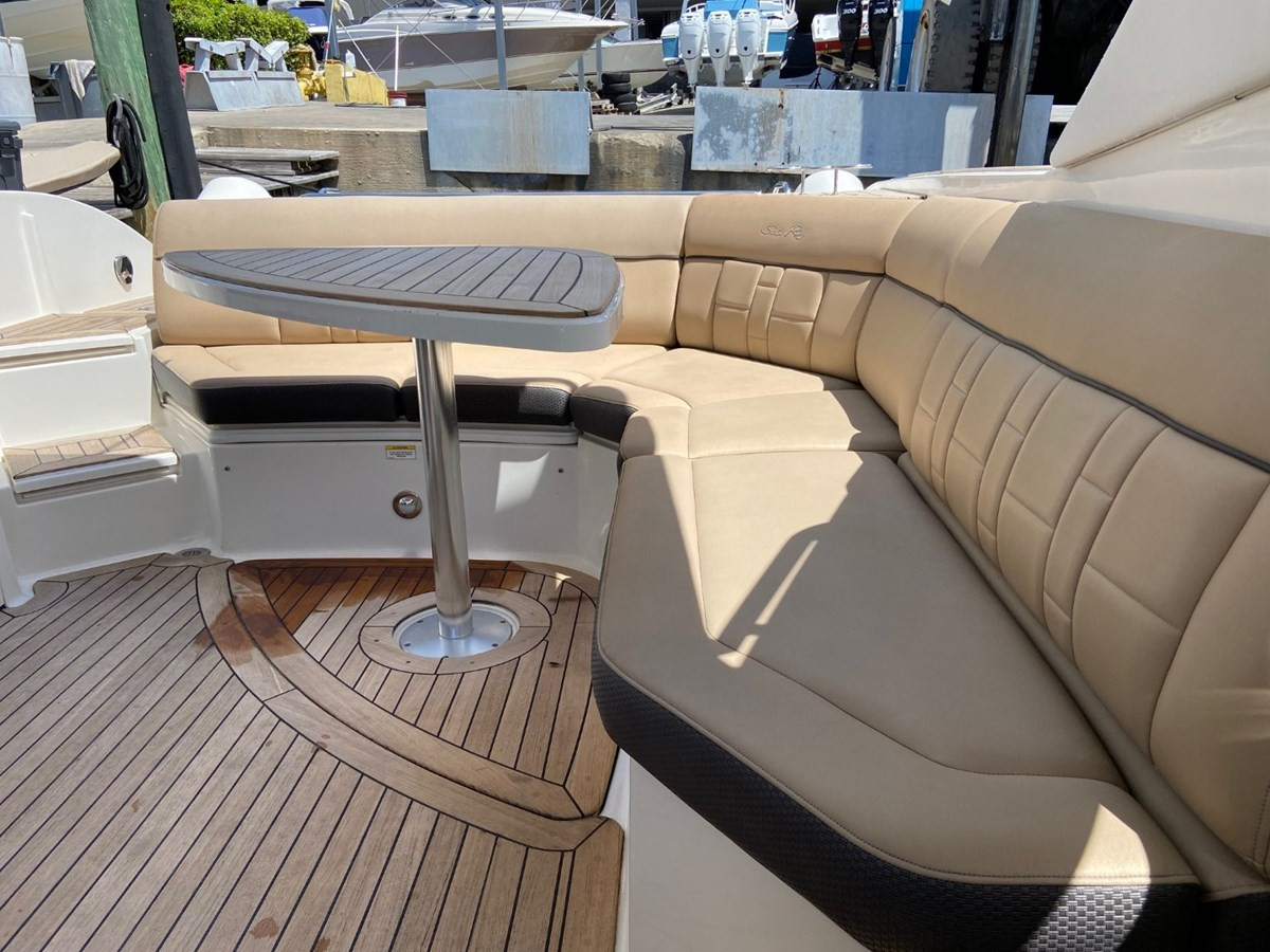 https://arconyachts.ams3.digitaloceanspaces.com/173546/conversions/large_4290708-optimize.jpg