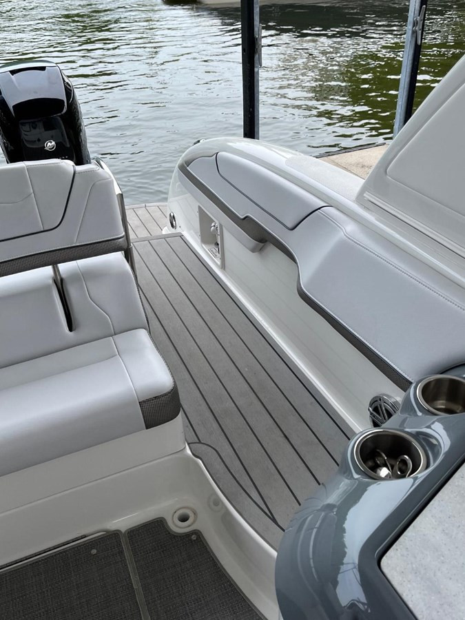 https://arconyachts.ams3.digitaloceanspaces.com/173587/conversions/large_4437865-optimize.jpg