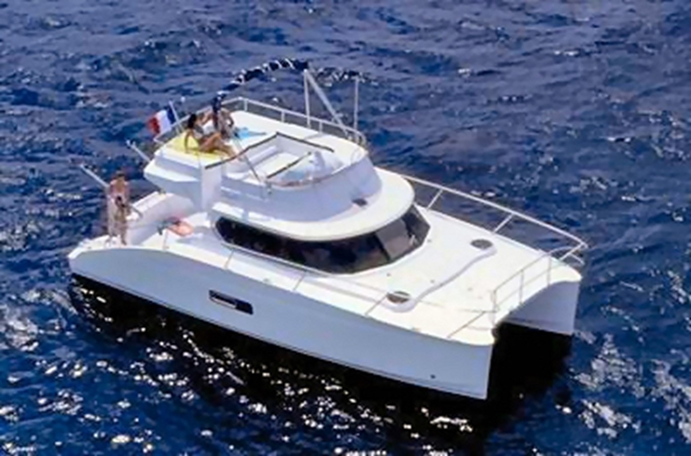 https://arconyachts.ams3.digitaloceanspaces.com/173674/conversions/large_39788-optimize.jpg