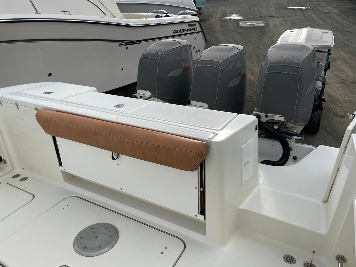 https://arconyachts.ams3.digitaloceanspaces.com/173775/conversions/large_3508342-optimize.jpg