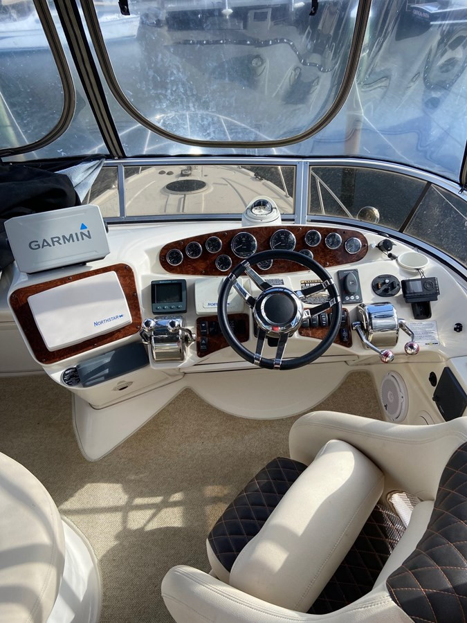 https://arconyachts.ams3.digitaloceanspaces.com/173857/conversions/large_3567257-optimize.jpg