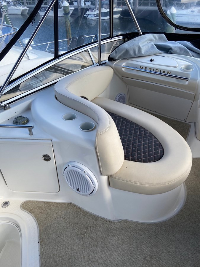 https://arconyachts.ams3.digitaloceanspaces.com/173872/conversions/large_3567262-optimize.jpg