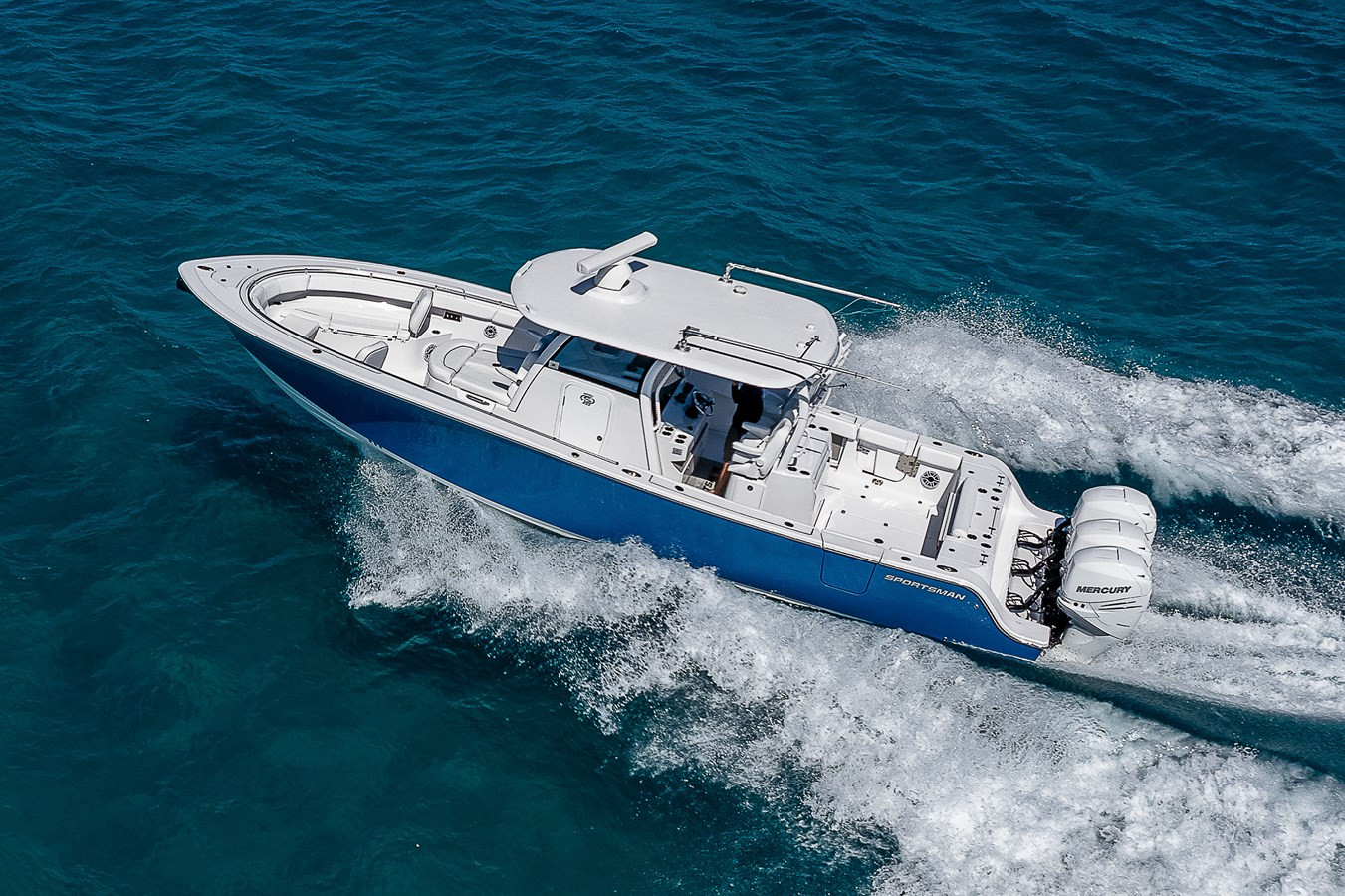 https://arconyachts.ams3.digitaloceanspaces.com/174111/conversions/large_4156955-optimize.jpg