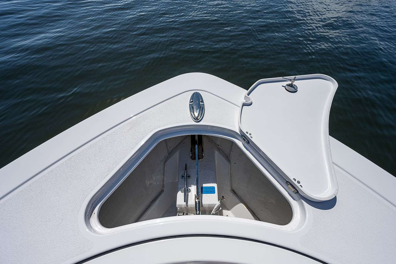 https://arconyachts.ams3.digitaloceanspaces.com/174121/conversions/large_4156958-optimize.jpg