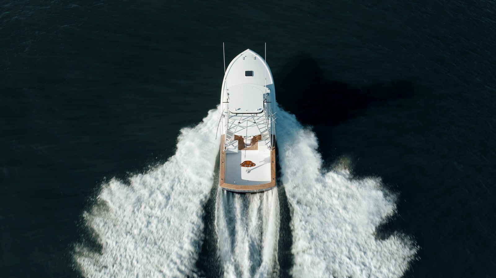 https://arconyachts.ams3.digitaloceanspaces.com/174334/conversions/large_4230116-optimize.jpg