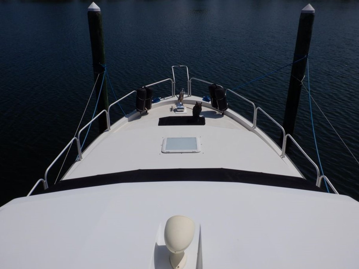 https://arconyachts.ams3.digitaloceanspaces.com/174369/conversions/large_4235392-optimize.jpg