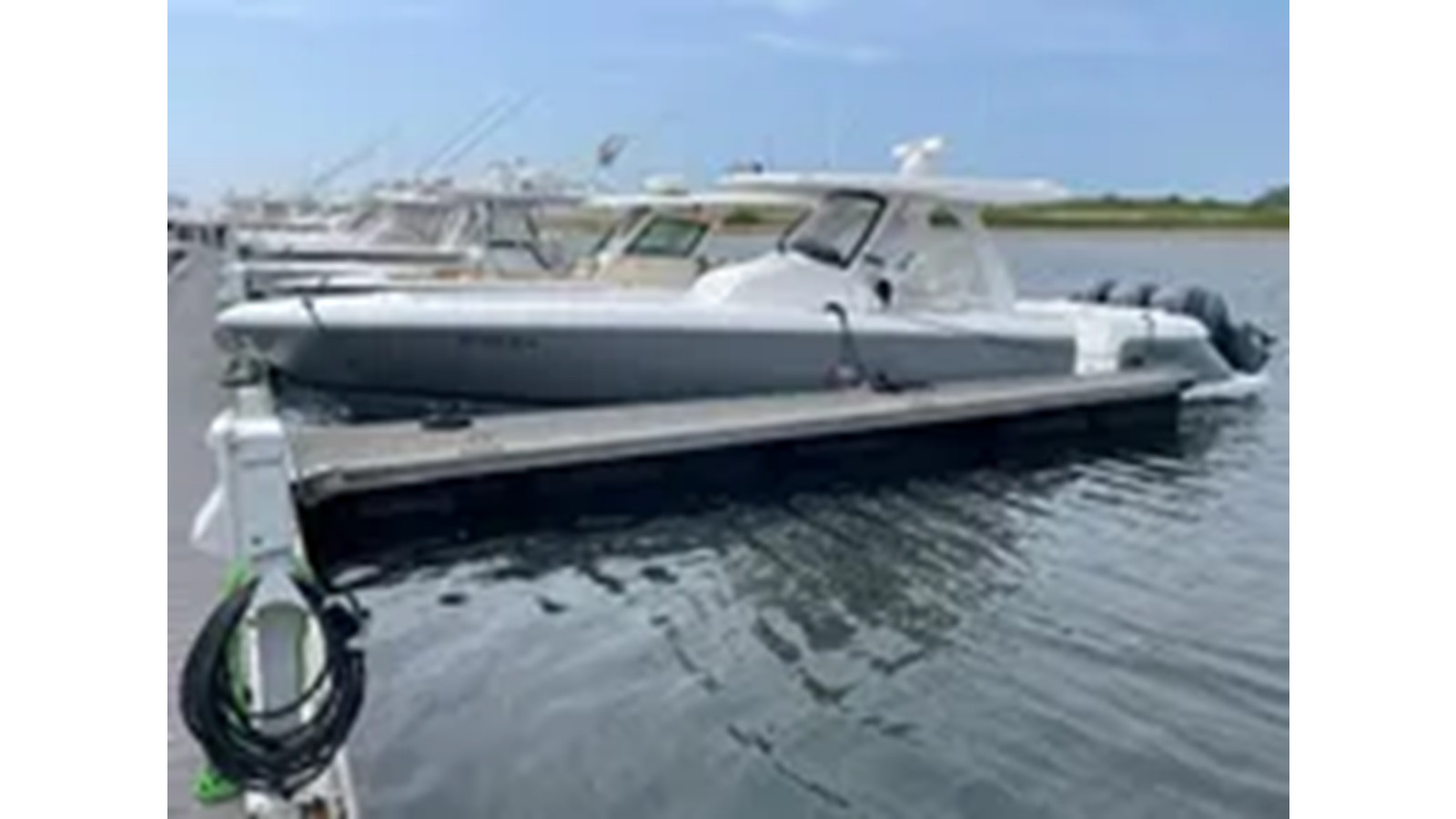 https://arconyachts.ams3.digitaloceanspaces.com/174528/conversions/large_4329591-optimize.jpg