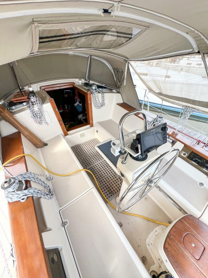 https://arconyachts.ams3.digitaloceanspaces.com/174766/conversions/large_4626848-optimize.jpg