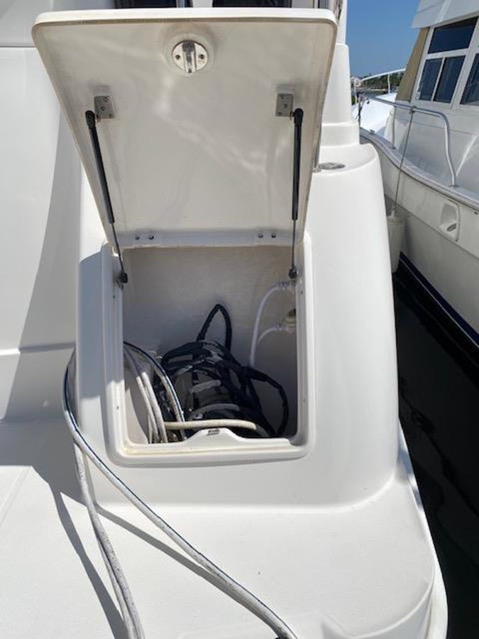 https://arconyachts.ams3.digitaloceanspaces.com/174807/conversions/large_4645769-optimize.jpg