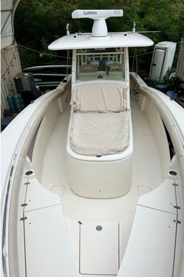 https://arconyachts.ams3.digitaloceanspaces.com/174904/conversions/large_3976129-optimize.jpg