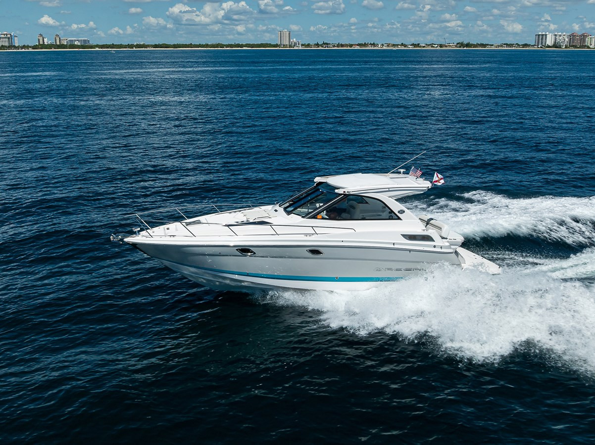 https://arconyachts.ams3.digitaloceanspaces.com/174954/conversions/large_4741096-optimize.jpg