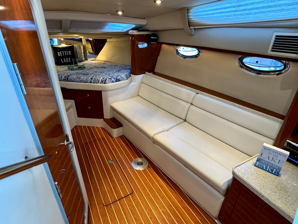 https://arconyachts.ams3.digitaloceanspaces.com/175063/conversions/large_4390686-optimize.jpg