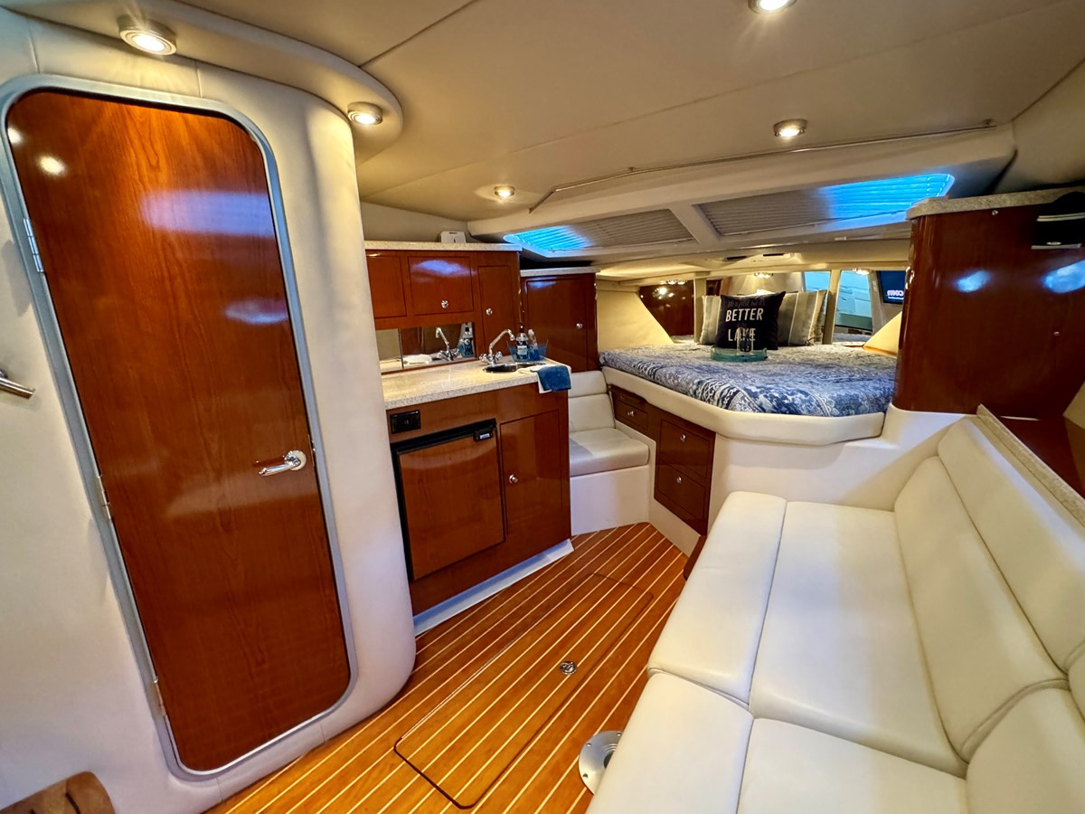 https://arconyachts.ams3.digitaloceanspaces.com/175069/conversions/large_4390688-optimize.jpg